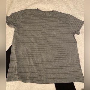 Never worn Lululemon. Love crew size 10